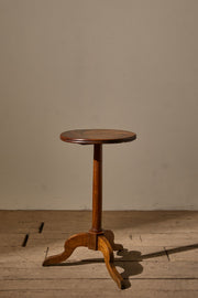 Early 19th century single piece walnut wine table - TallBoy Interiors