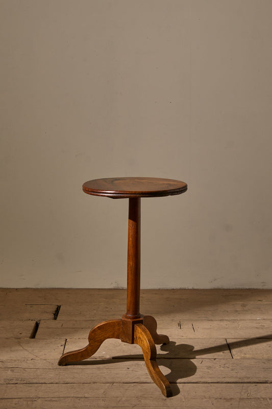 Early 19th century single piece walnut wine table - TallBoy Interiors