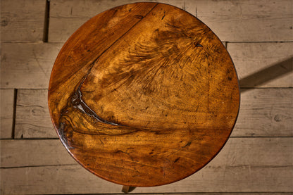 Early 19th century single piece walnut wine table - TallBoy Interiors