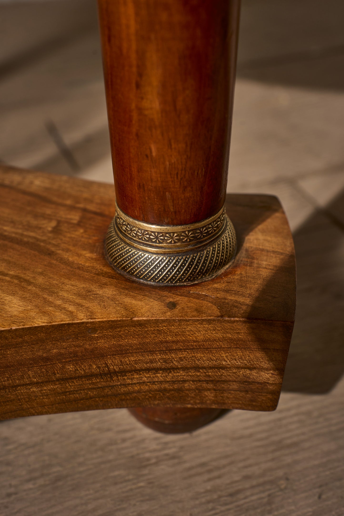 19th century French empire Mahogany and marble Gueridon side table