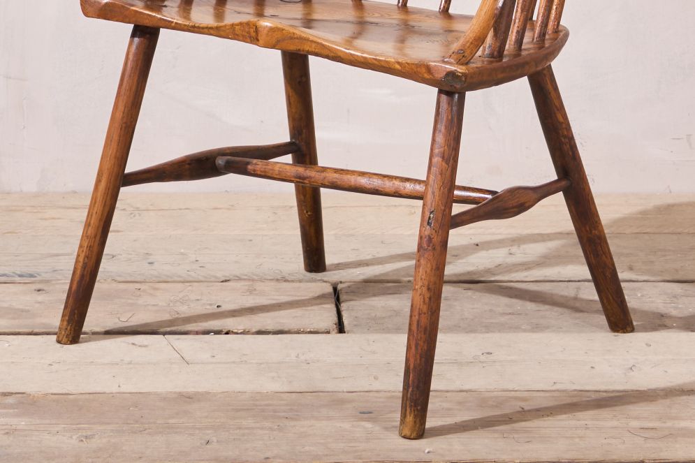 18th century Folk art Windsor armchair