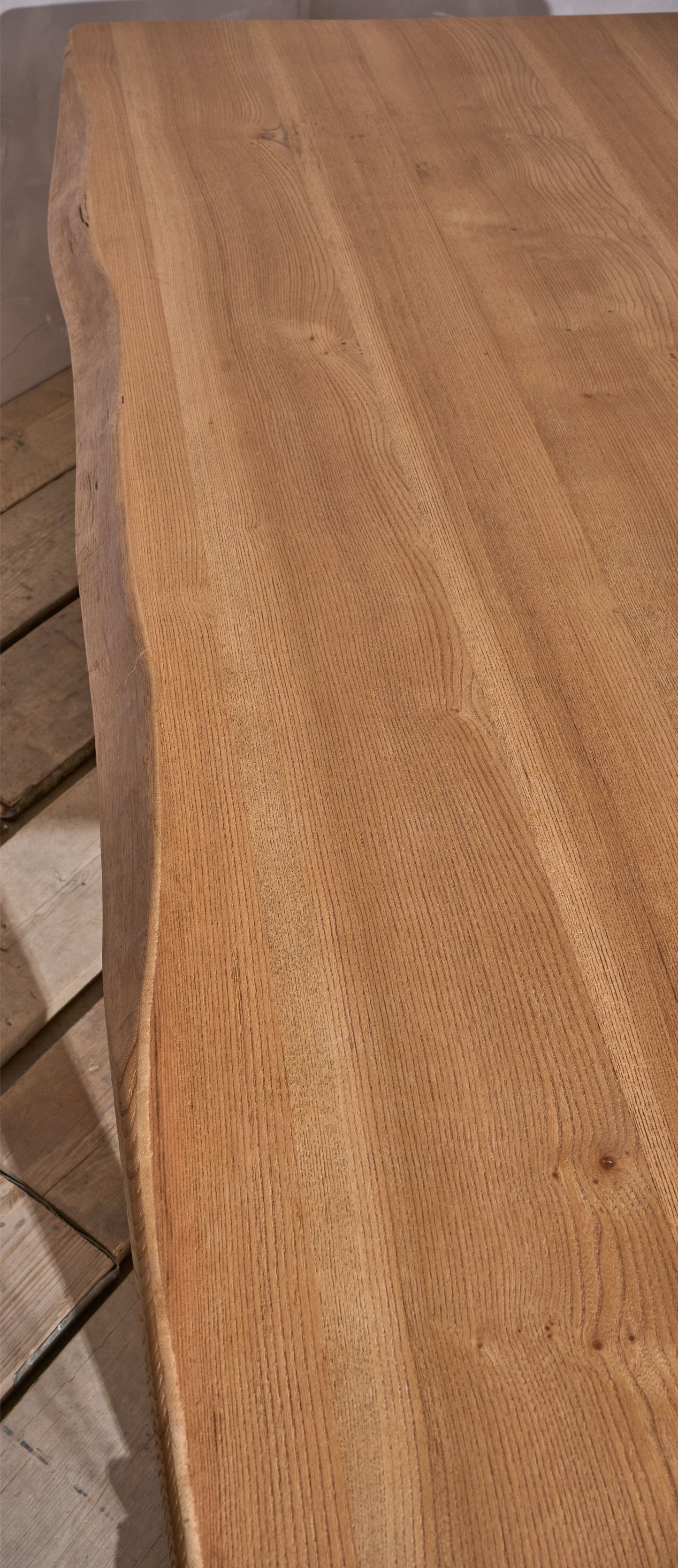 Mid 20th century Elm waney edge dining table