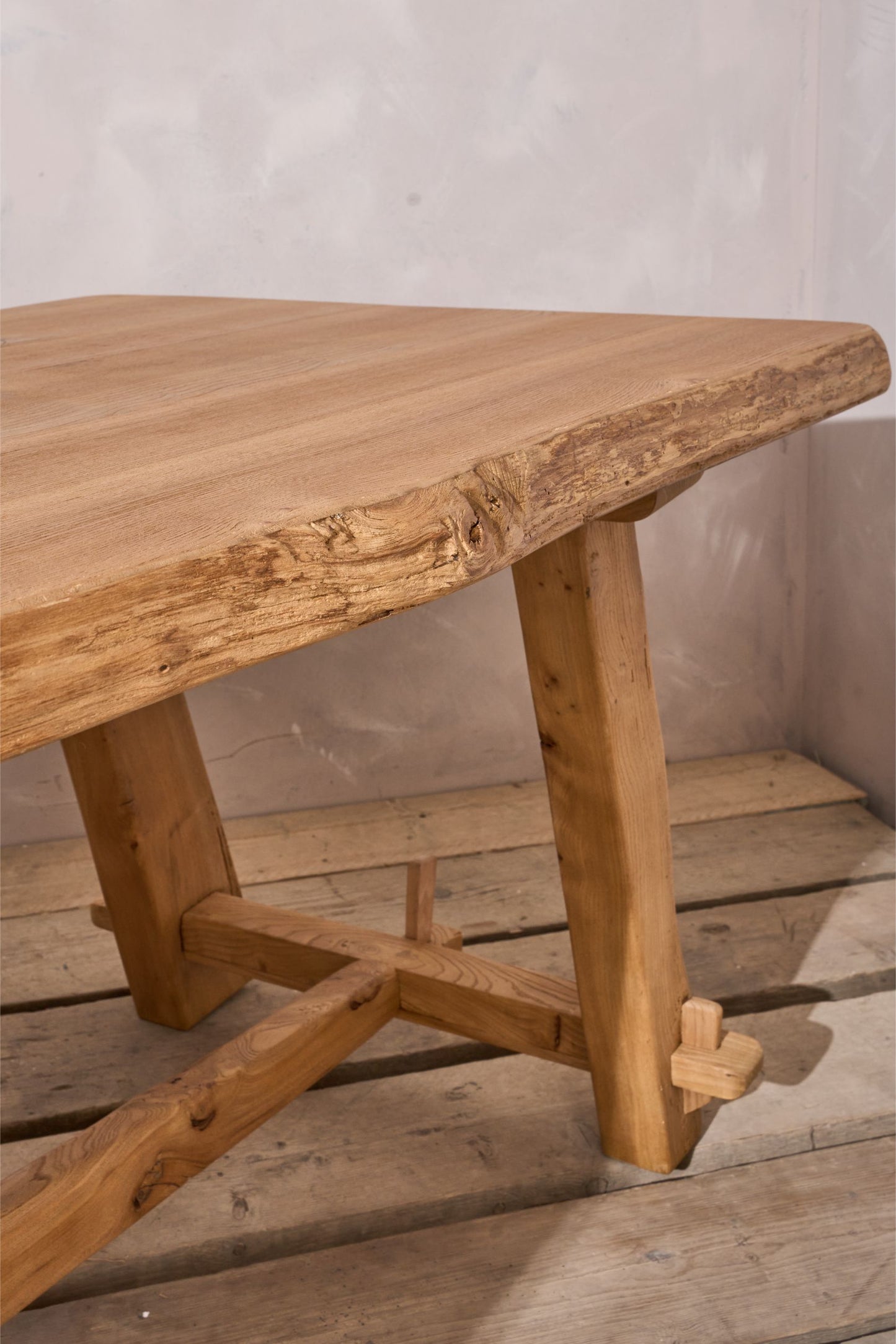 Mid 20th century Elm waney edge dining table