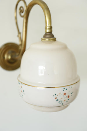 Vintage Wall Light- Oranges and leaves