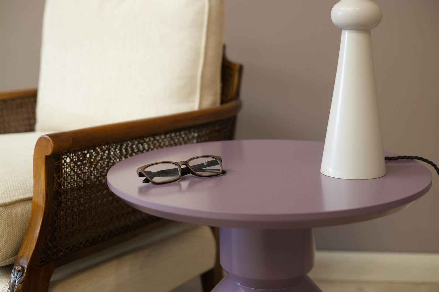 'Glen' turned wood lacquered side table - Heather