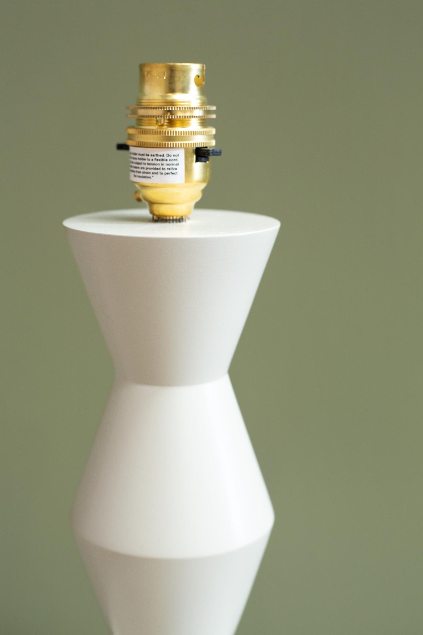 'Munro' turned wood lamp - Haar
