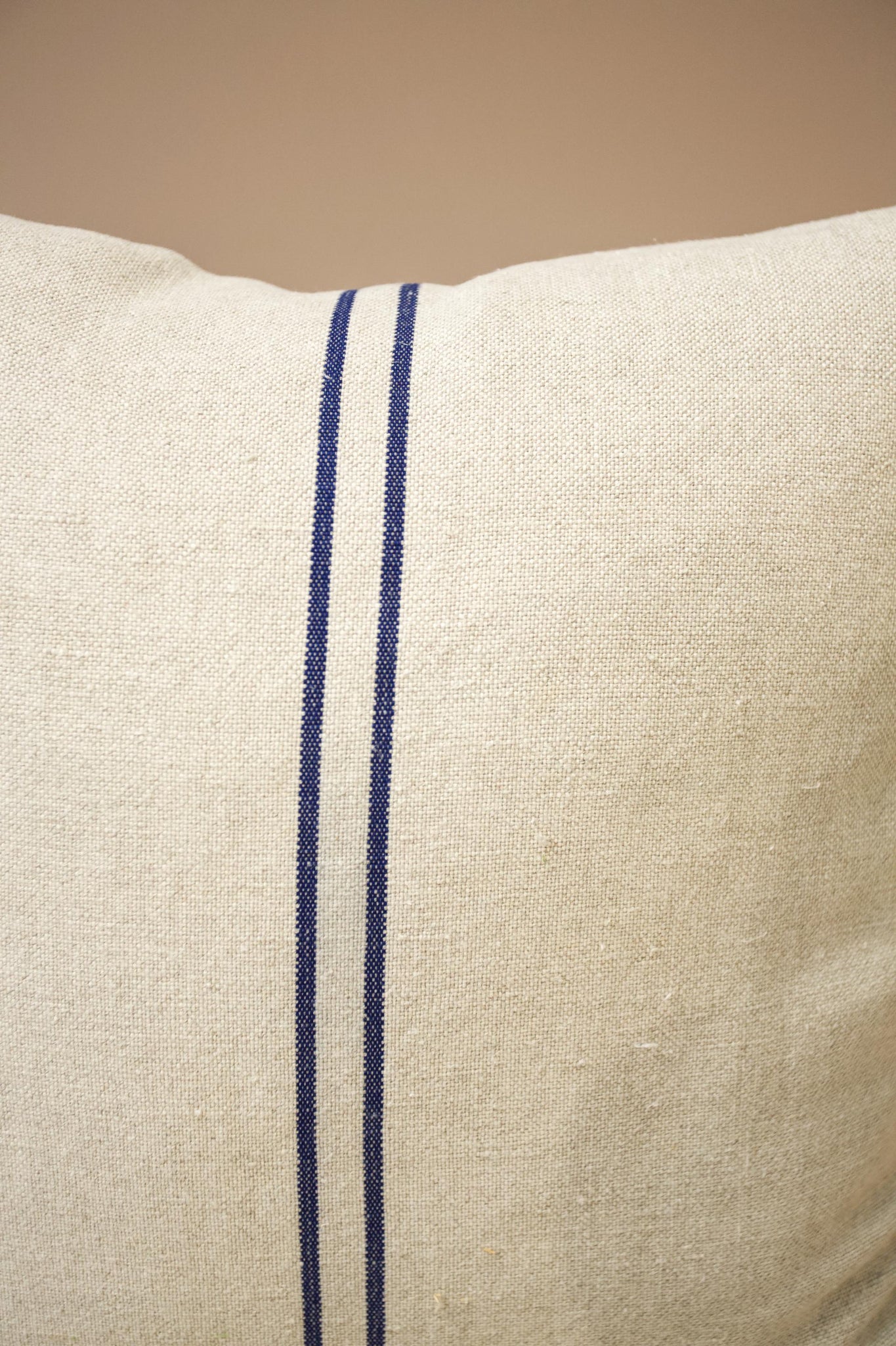 Italian linen scatter cushion - thin blue line