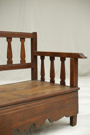 19th century Antique Spanish Catalan country bench