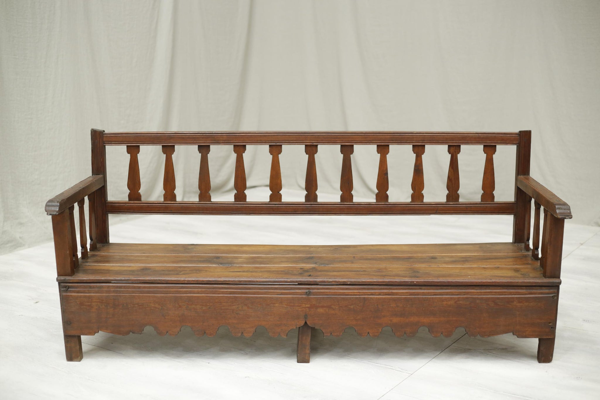 19th century Antique Spanish Catalan country bench