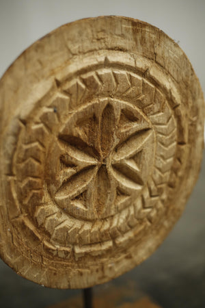 Carved 19th century Dutch pan trivet -No1