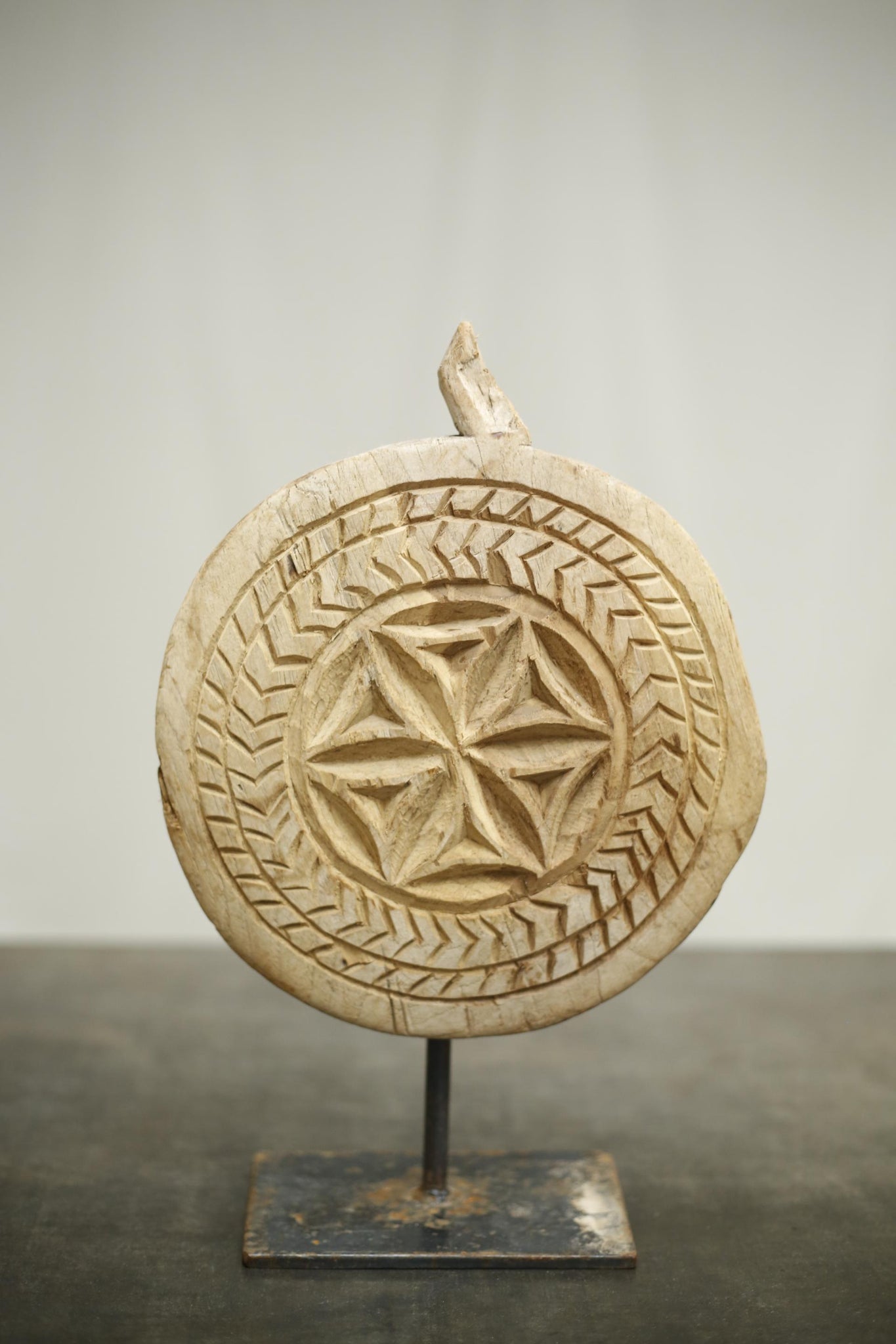 Carved 19th century Dutch pan trivet- No 4