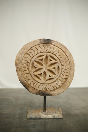 Carved 19th century Dutch pan trivet- No 5