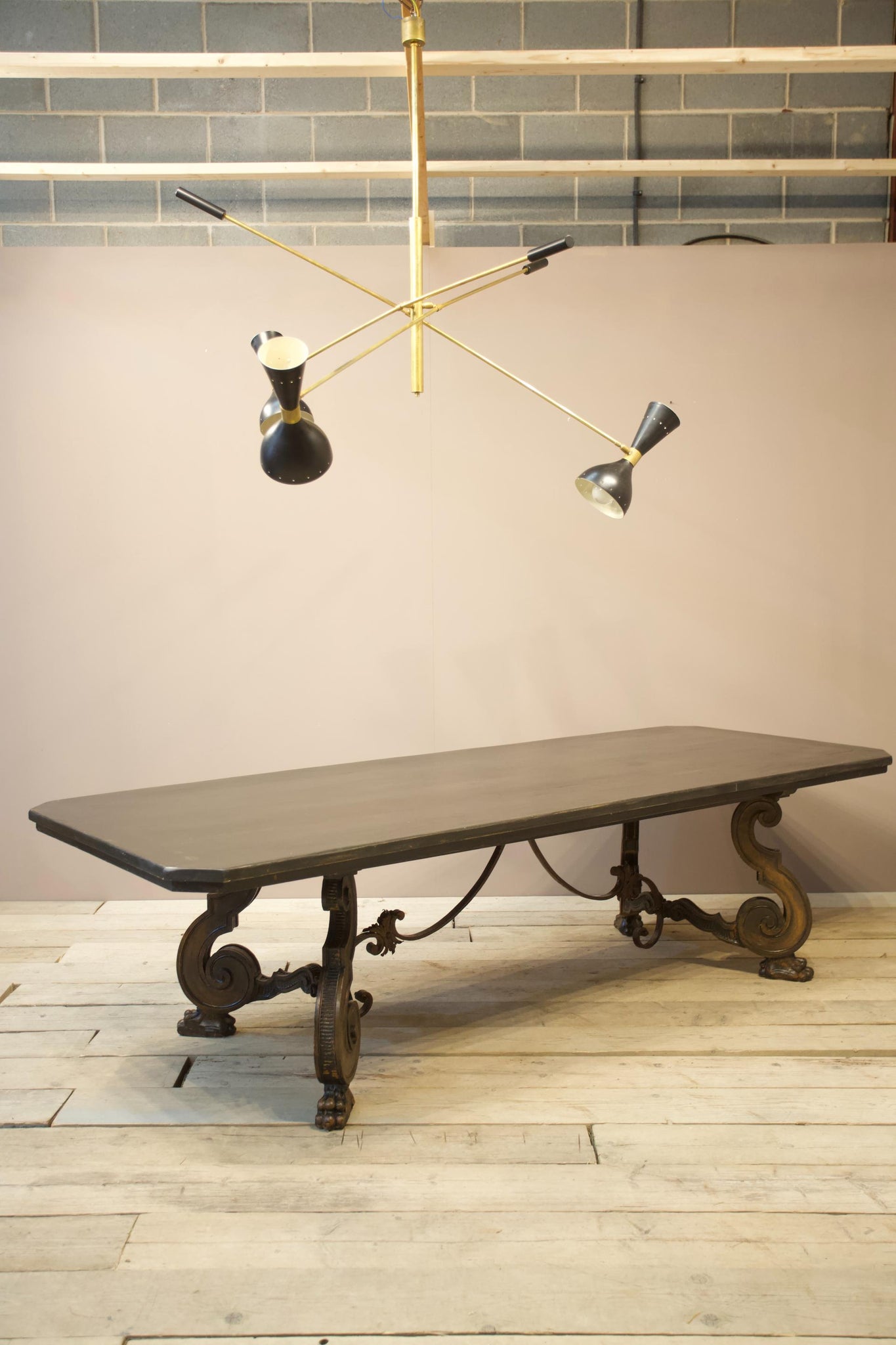 Antique c.1920 Ebonised Italian dining table with paw feet