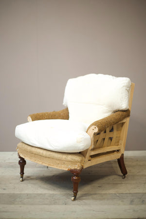 20th century Waisted side English armchair