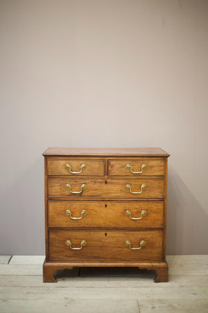 Georgian mahogany chest of drawers