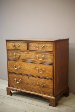 Georgian mahogany chest of drawers