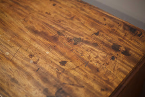 Georgian mahogany chest of drawers