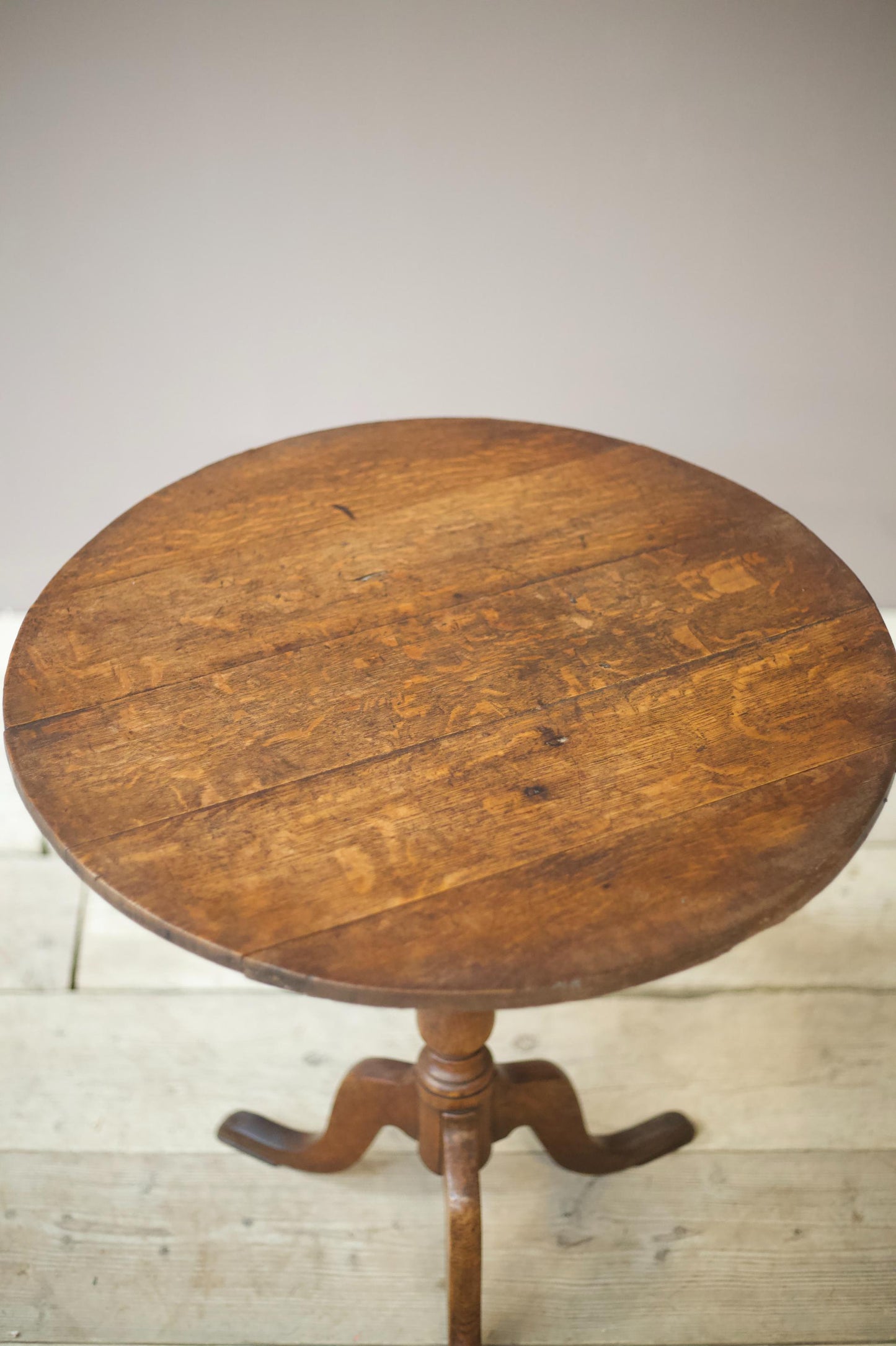 18th century oak circular side table