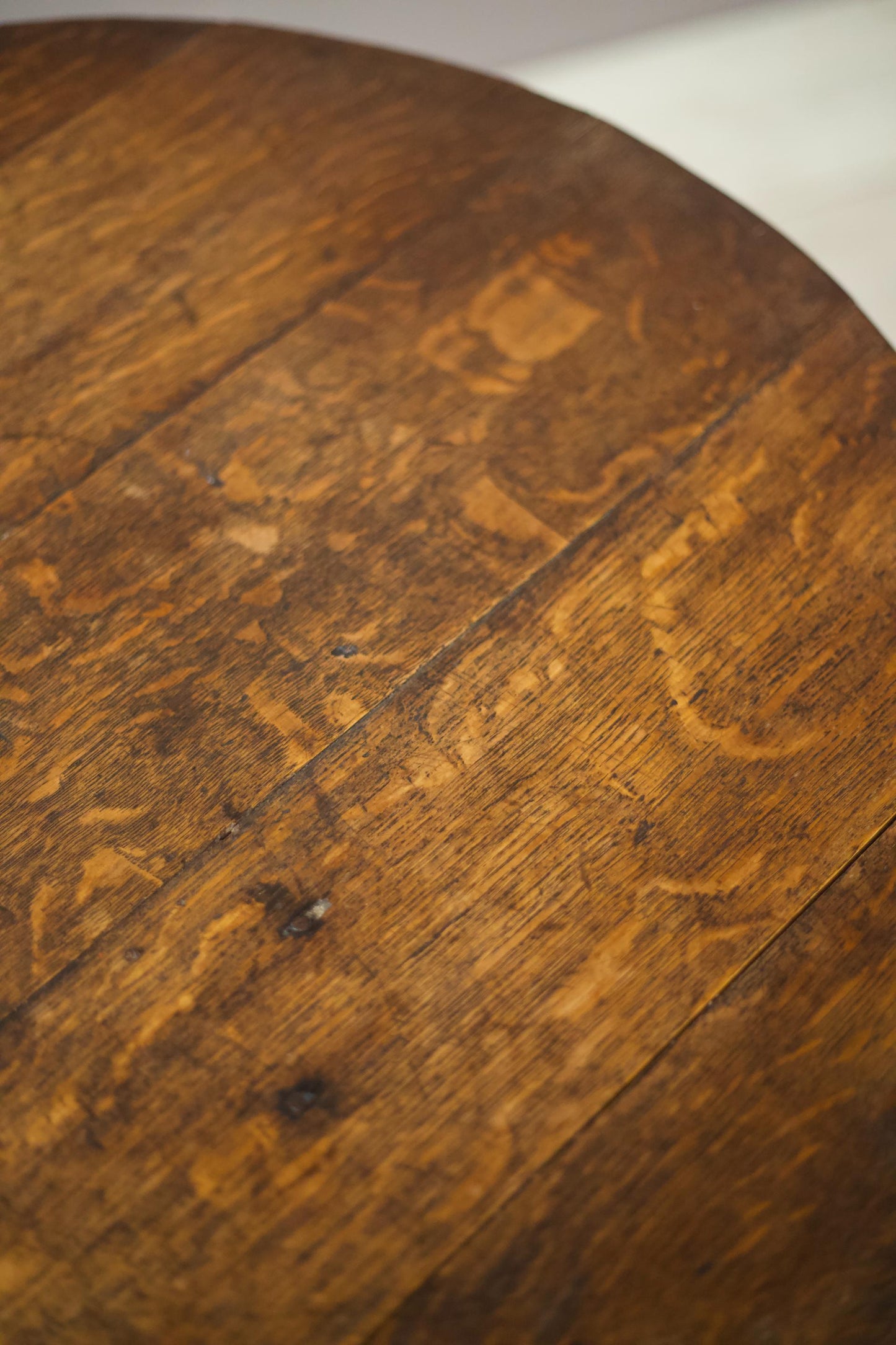 18th century oak circular side table