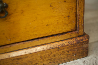 19th century Ash Aesthetic movement chest of drawers