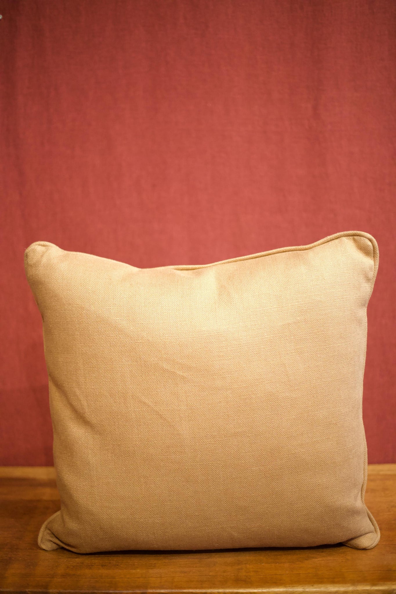 Camel linen scatter cushions - 20 inch