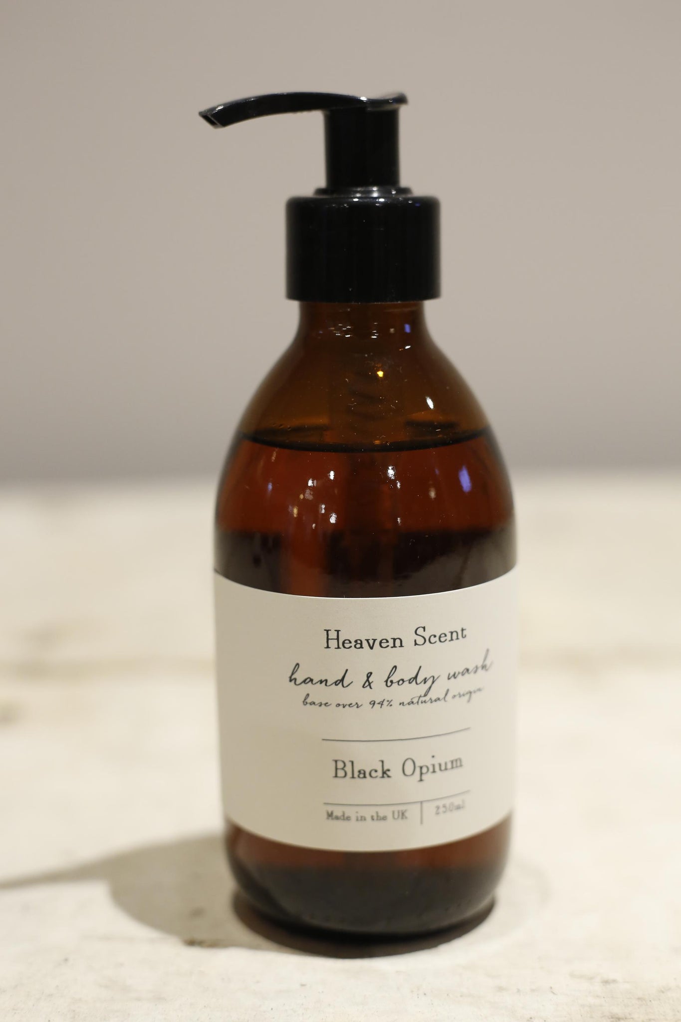Heaven Scent hand & body wash - Black opium 250ml