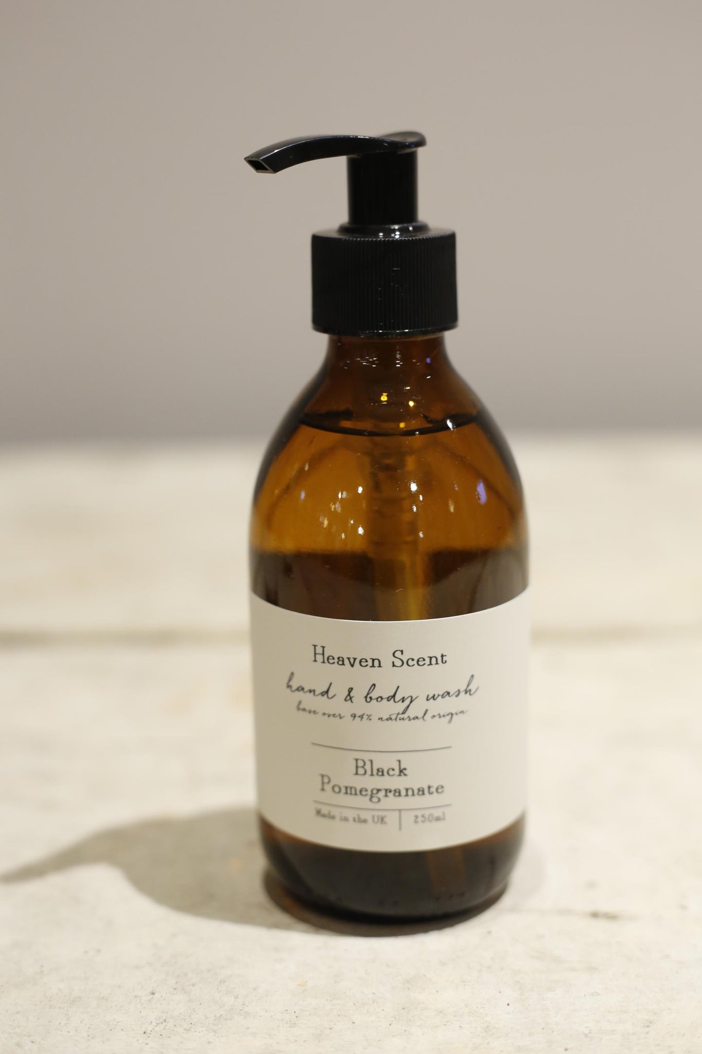 Heaven Scent hand & body wash- Black pomegranate 250ml