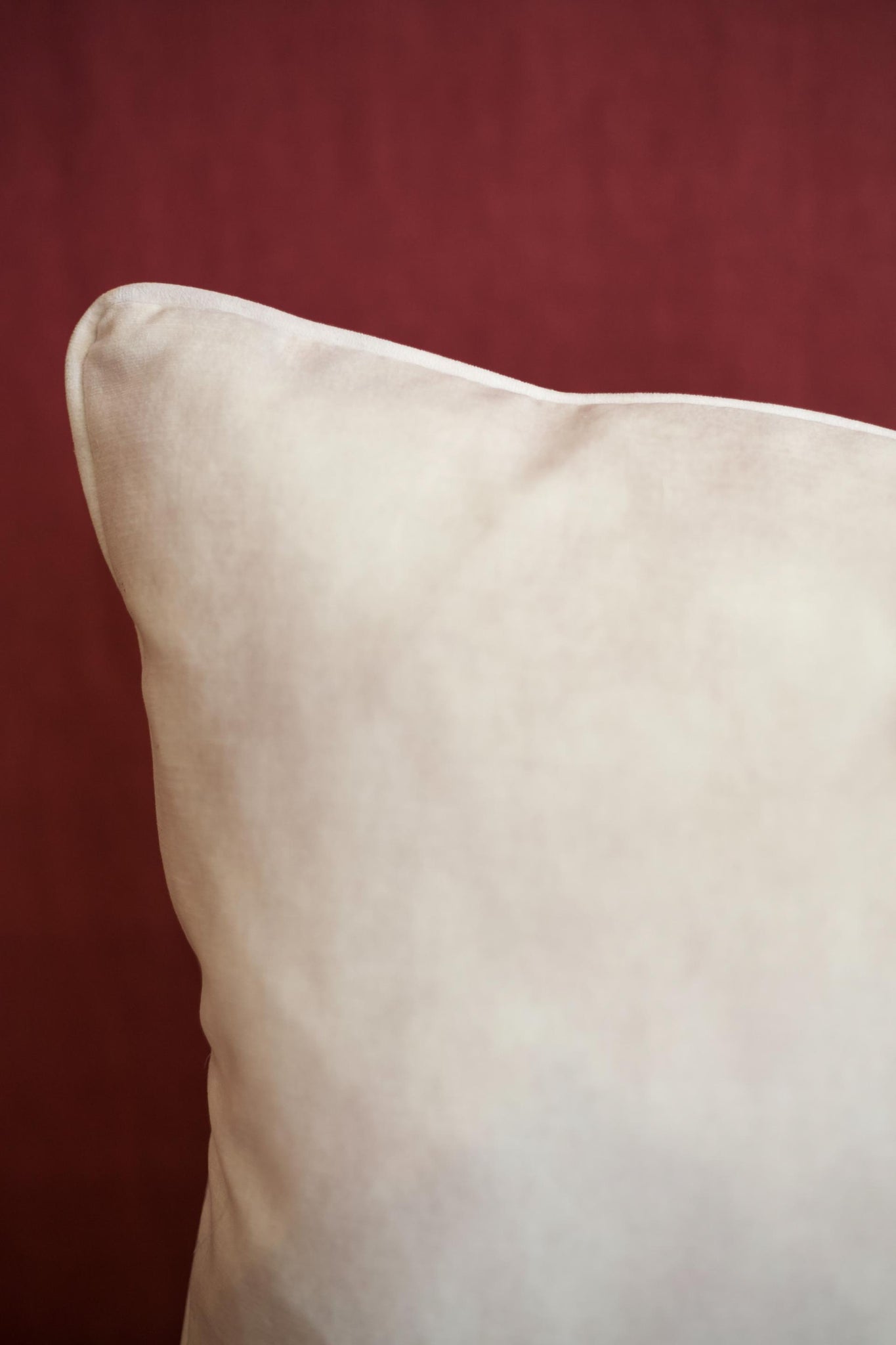 Mottled cloud velvet cushions - 20 inch