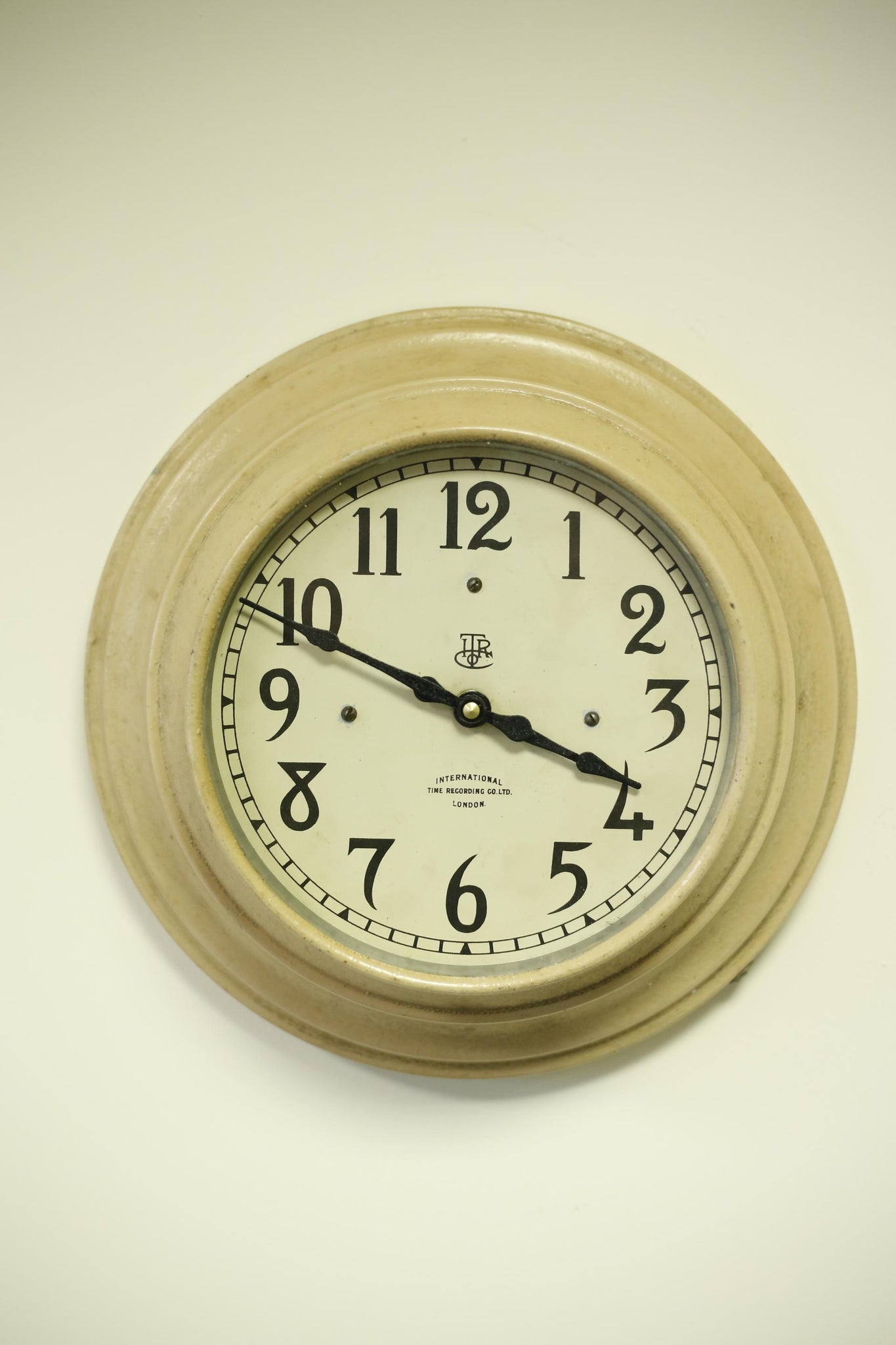 1940's International time recording co wall clock