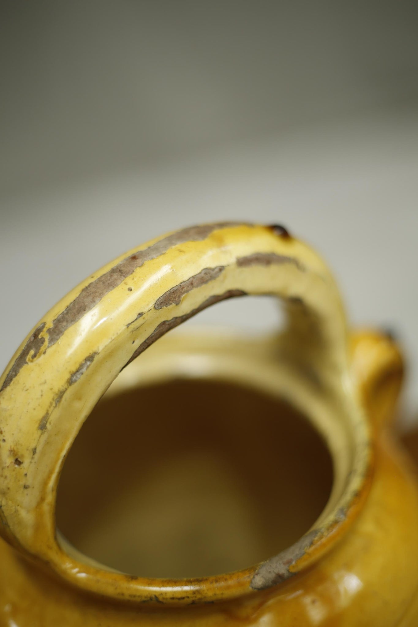 19th century French yellow glazed confit pot