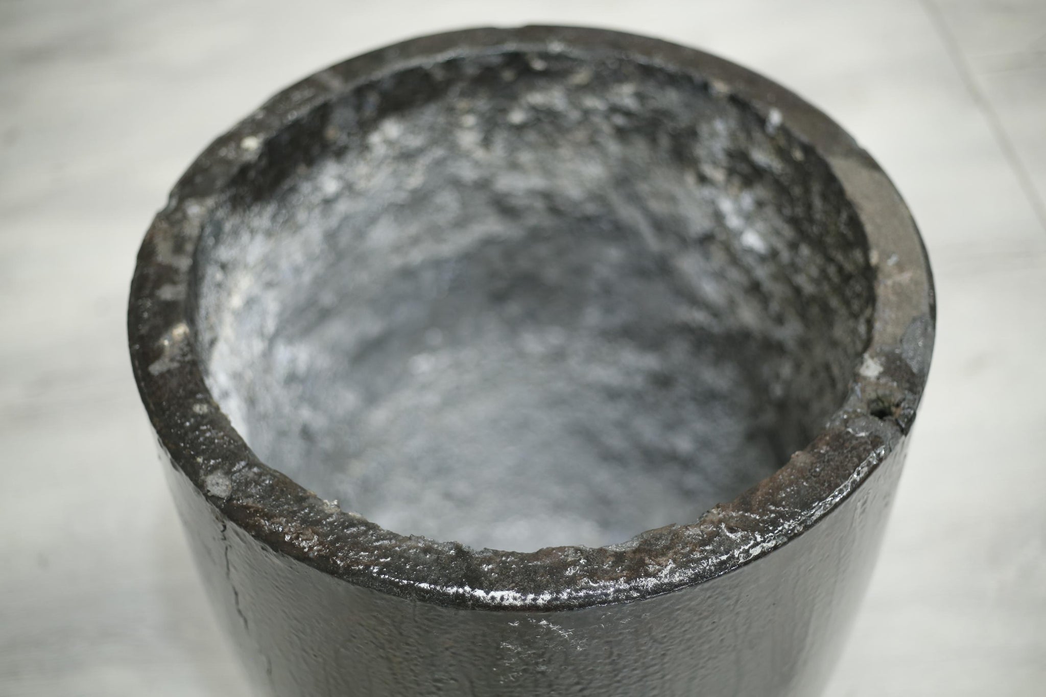 Very Large smelting pot- No3