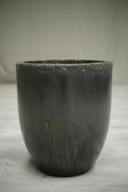 Very large smelting pot- No5 - TallBoy Interiors
