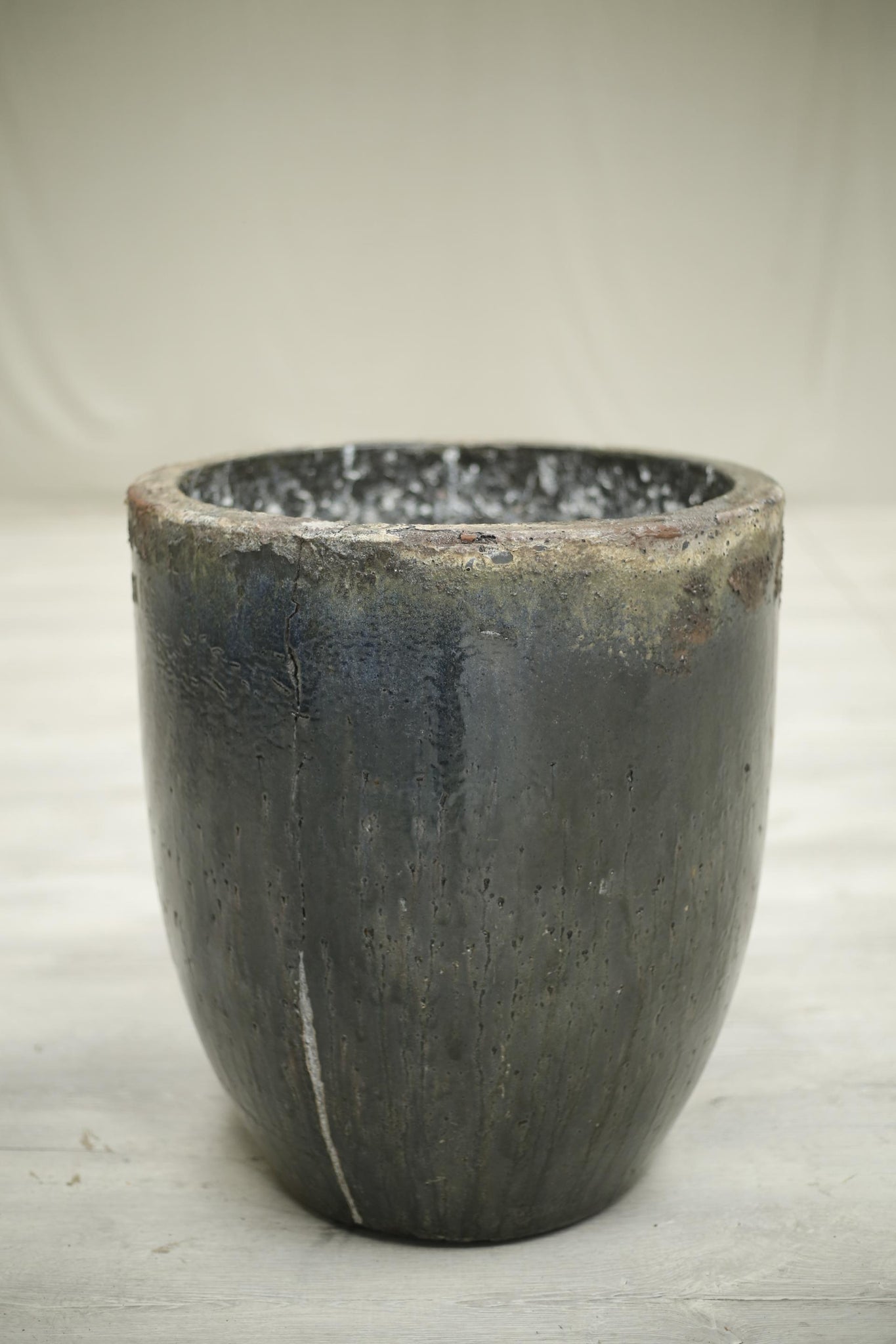 Very Large smelting pot- No6