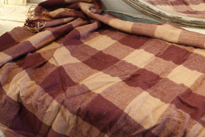 Recycled Wool Waterproof Picnic Blanket in Red herringbone check